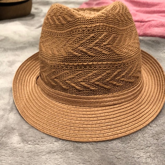 Hat - Picture 2 of 4